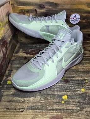Women’s 13.5/Men’s 12 - Nike Sabrina 2 Fresh Mint FQ2174-004 New Shoes